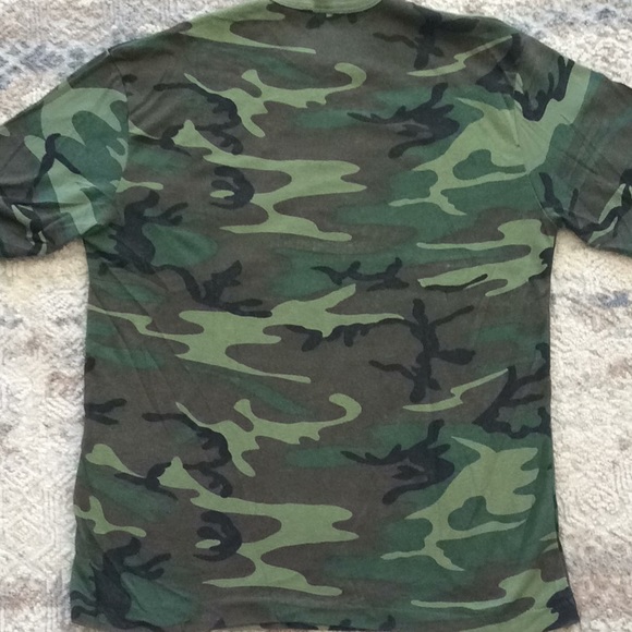 Youth Camo t-shirt - Picture 3 of 3